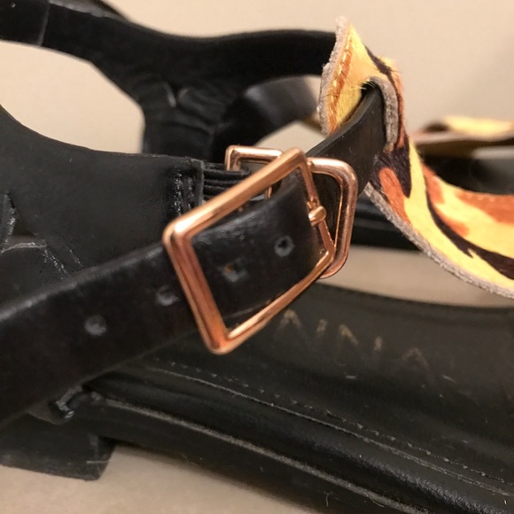 Ankle strap sandals - Picture 3 of 4